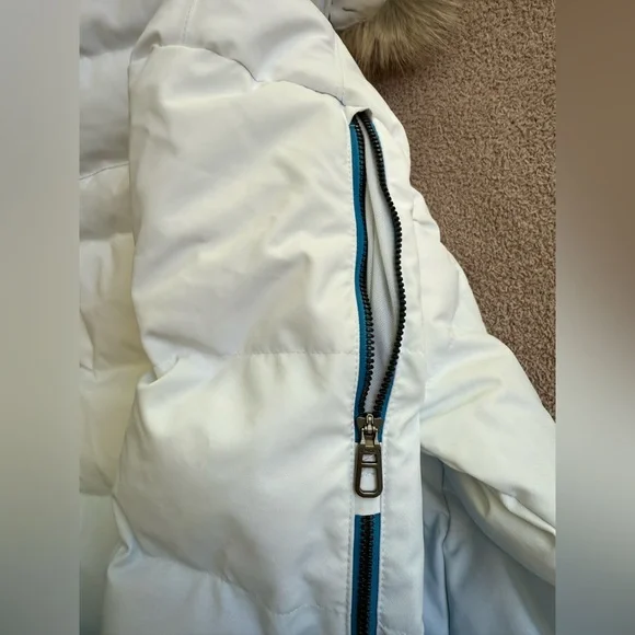 Spyder Women's Falline GTX Infinium Down Jacket - Defrost Collegiate - Picture 9 of 15